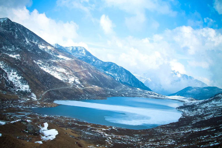 yumthang valley lachung north sikkim, yumthang valley to lachung distance, yumthang valley of flowers lachung, lachung and yumthang valley, lachung and yumthang valley tour, lachung to yumthang valley distance by road, lachung / yumthang valley / zero point, lachung lachen and yumthang valley package, yumthang valley to lachung